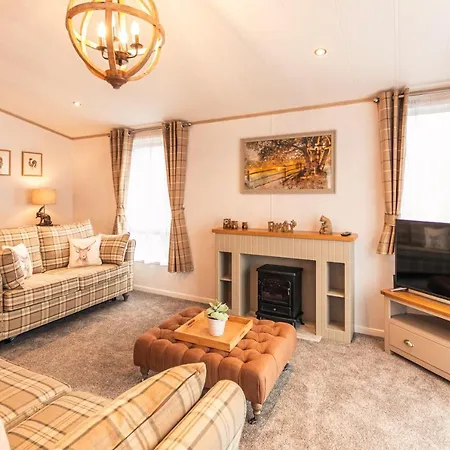 Hemingway With Hot Tub Lodge *